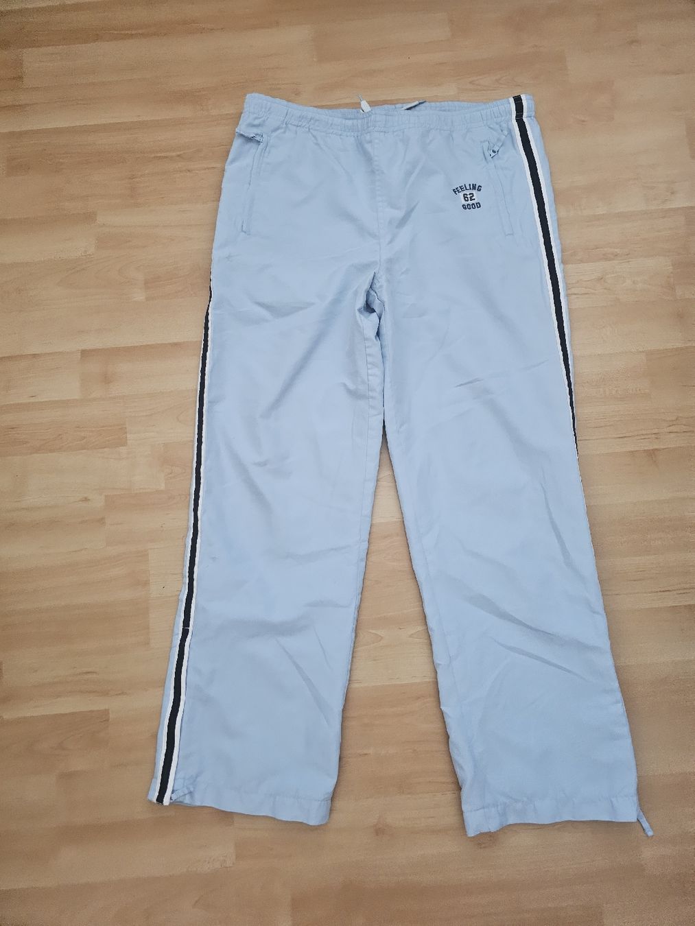 Pantaloni: Hellblaue campus sport hose grösse 152 – Nuovo (secondo la descrizione) da Schliern b. Köniz venduto da Andromeda82