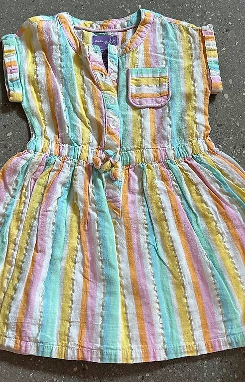 Vestiti & Gonne: Wunderschönes Mädchen Sommerkleid Grösse 104 – Usato da Birmenstorf AG venduto da Stefan5413