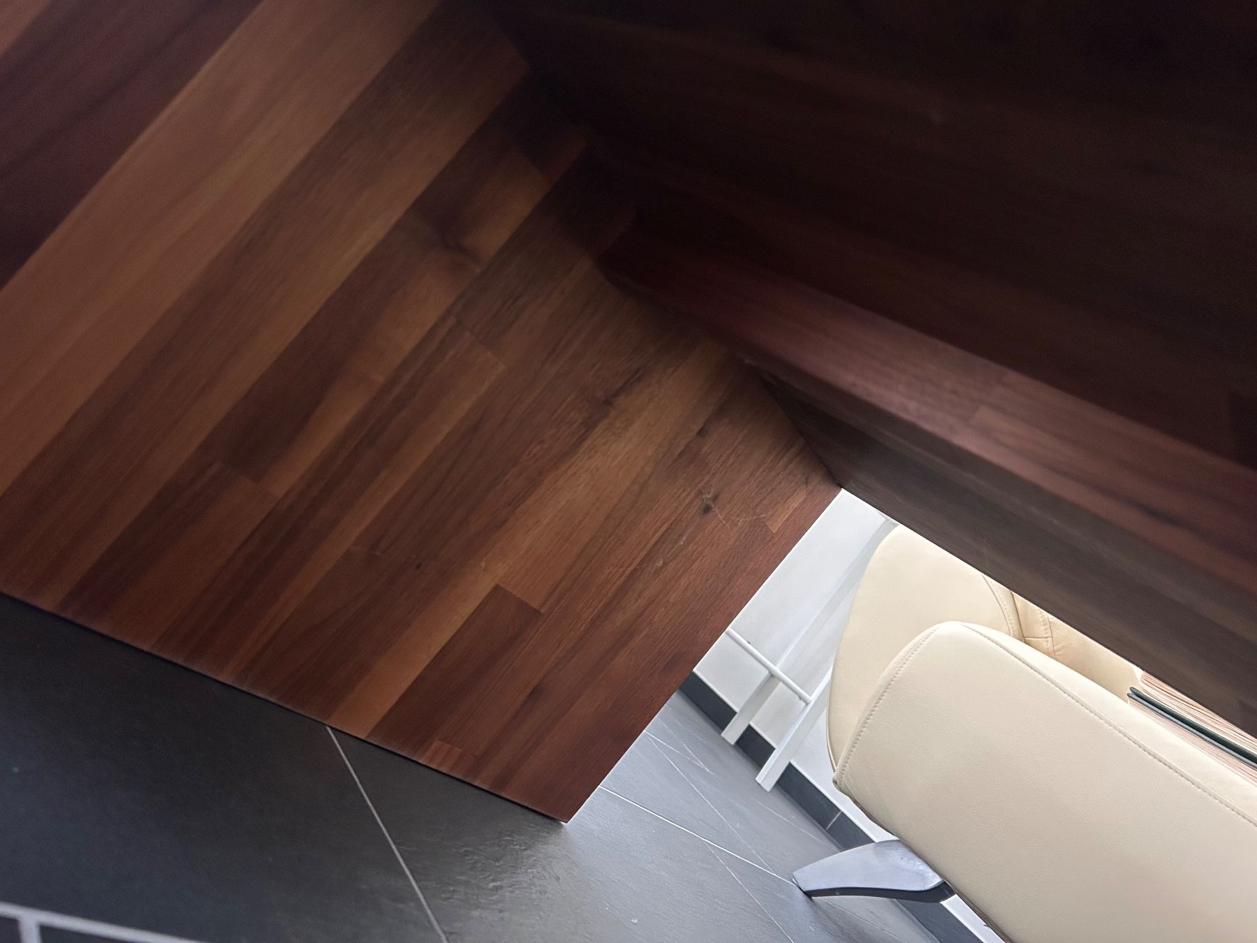 Tavoli: Beistelltisch Echtholz – Usato da Sins venduto da rox_jl59 2