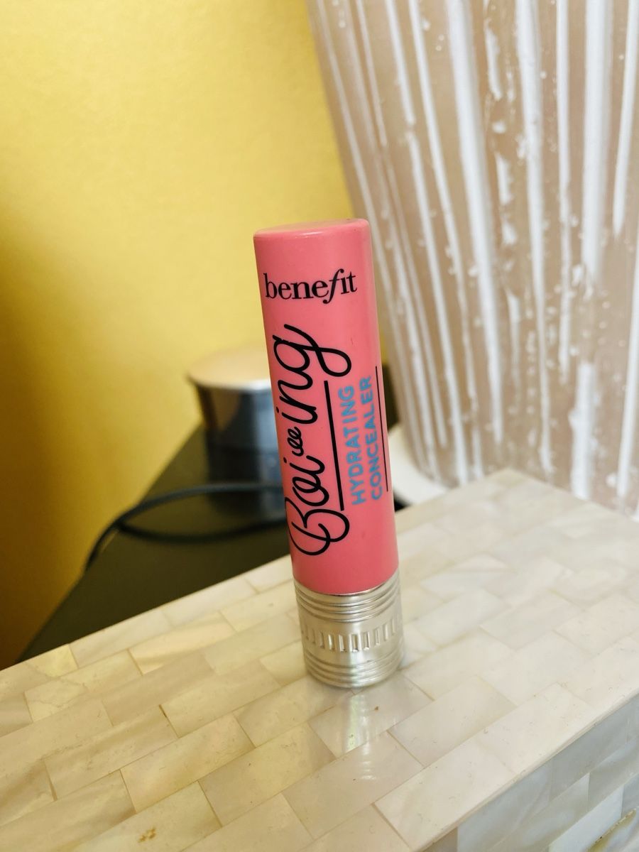 Make-up: BENEFIT Hydrating Concealer No3 – Usato da Belmont-sur-Lausanne venduto da chu_vxf5