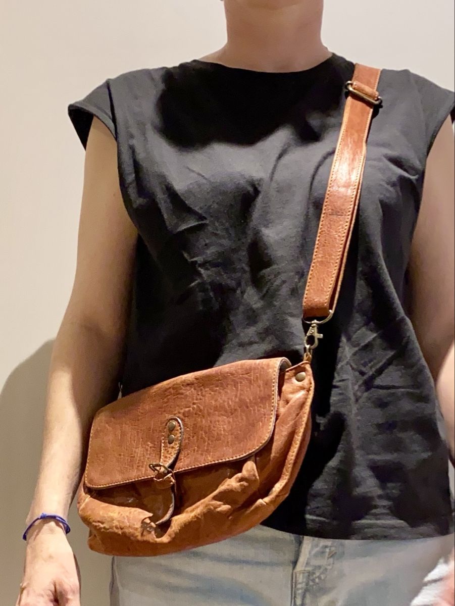 Taschen für Damen: Leather Shoulder Bag in red/ brown from Beatriz Furest – Gebraucht aus Maienfeld von Snupfnudel 5