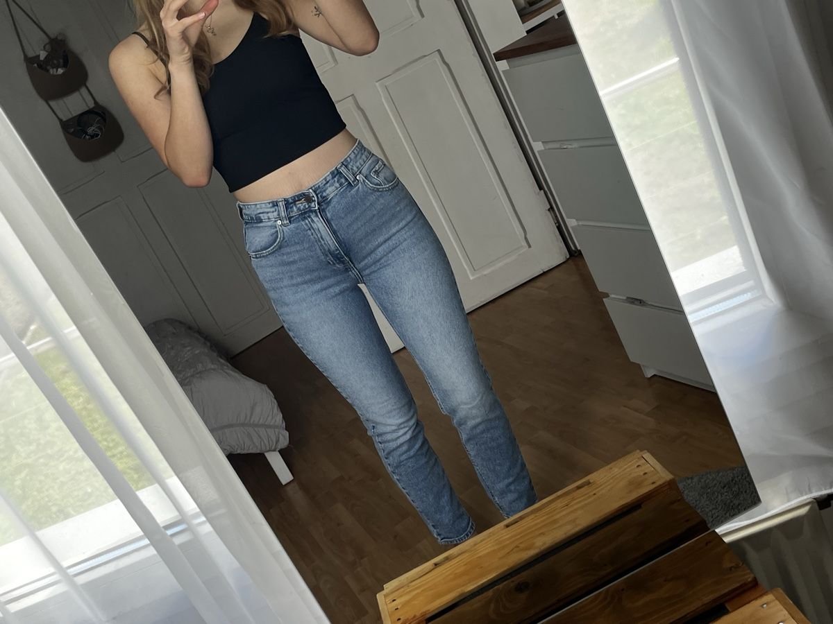 Pull&Bear Jeans: Mom Jeans Gr.34 – Usato da Urtenen-Schönbühl venduto da eka_dhj2