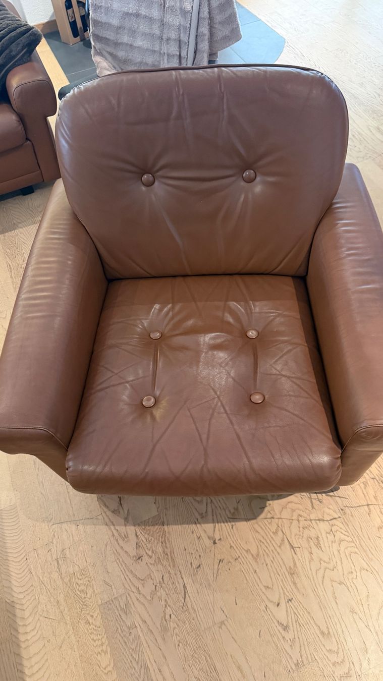 Divani: Super Angebot!!!VINTAGE Ecksofa mit Sessel Leder!!! – Usato da Oberbipp venduto da Angel_Queen 1