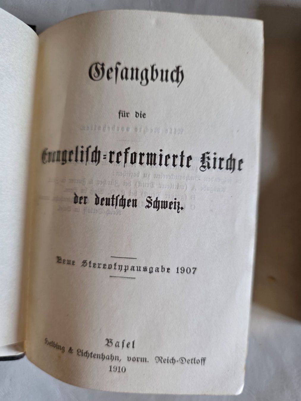 Libri: Gesangbuch Evangelisch-reformierte Kirche Basel 1910 – Usato da Walterswil BE venduto da Lonitti 1