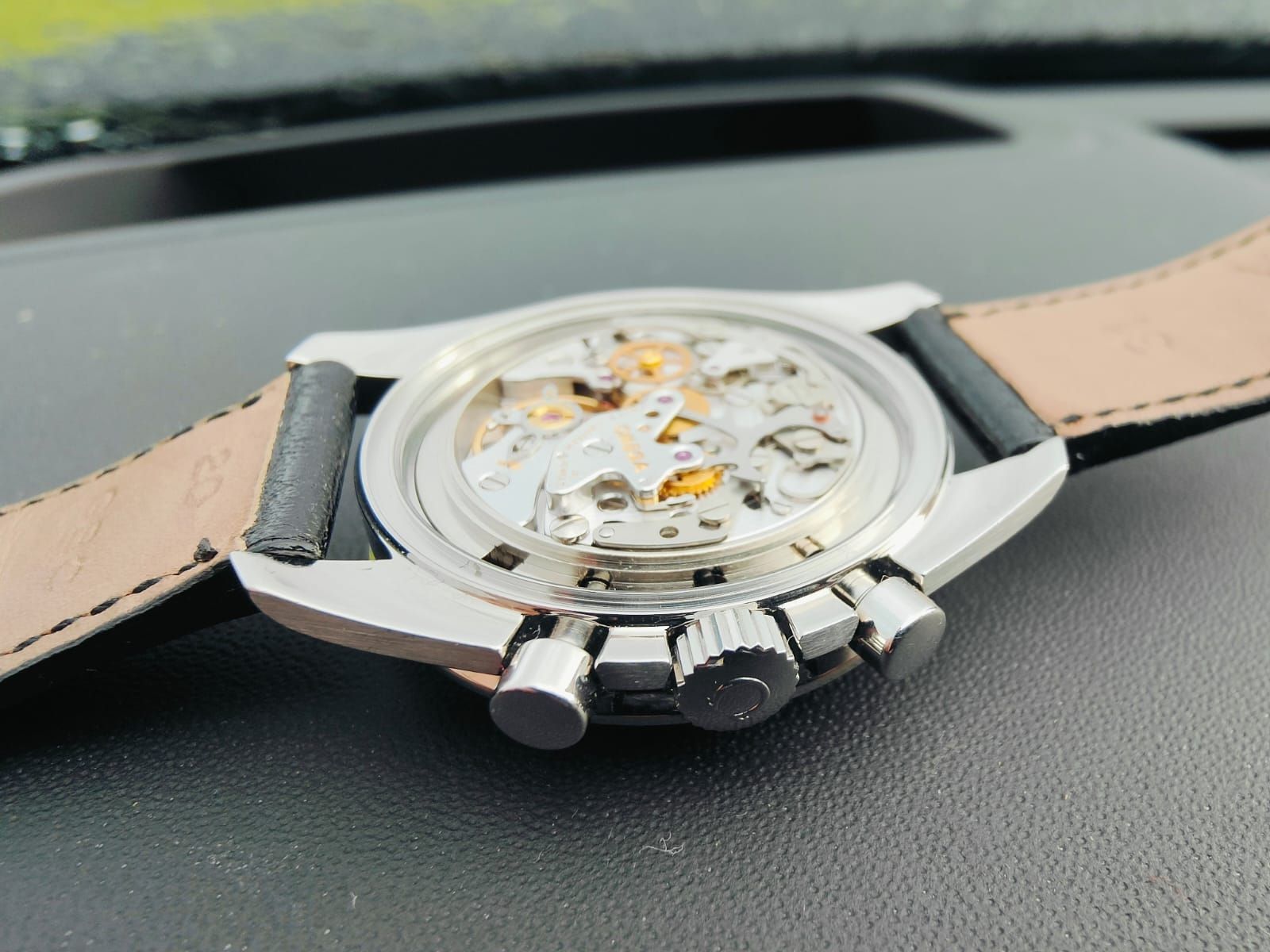 Omega Uhren: OMEGA SPEEDMASTER  – Neu (gemäss Beschreibung) aus Tuggen von  5