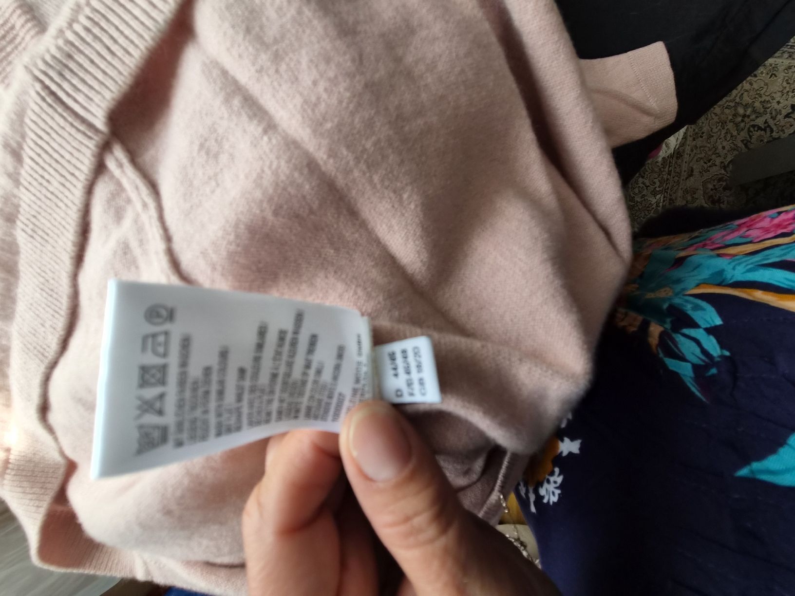 Madeleine Maglioni & Felpe: Madeleine schöner Pullover mit Kaschmir Gr. 44/46 – Usato da Frenkendorf venduto da Moon111 5