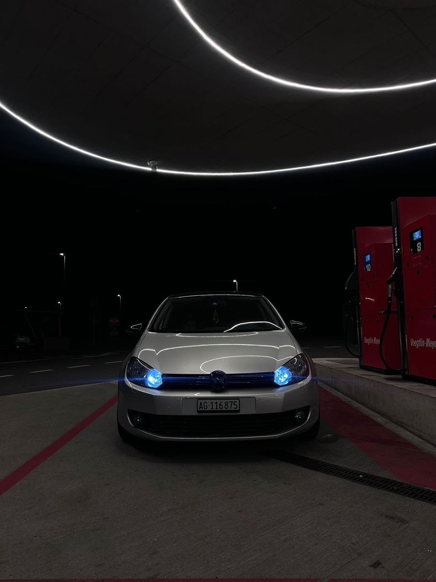 VW Automobili: VW Golf 6 Silver 1K – Usato da MUHEN venduto da ezrush_flips 5