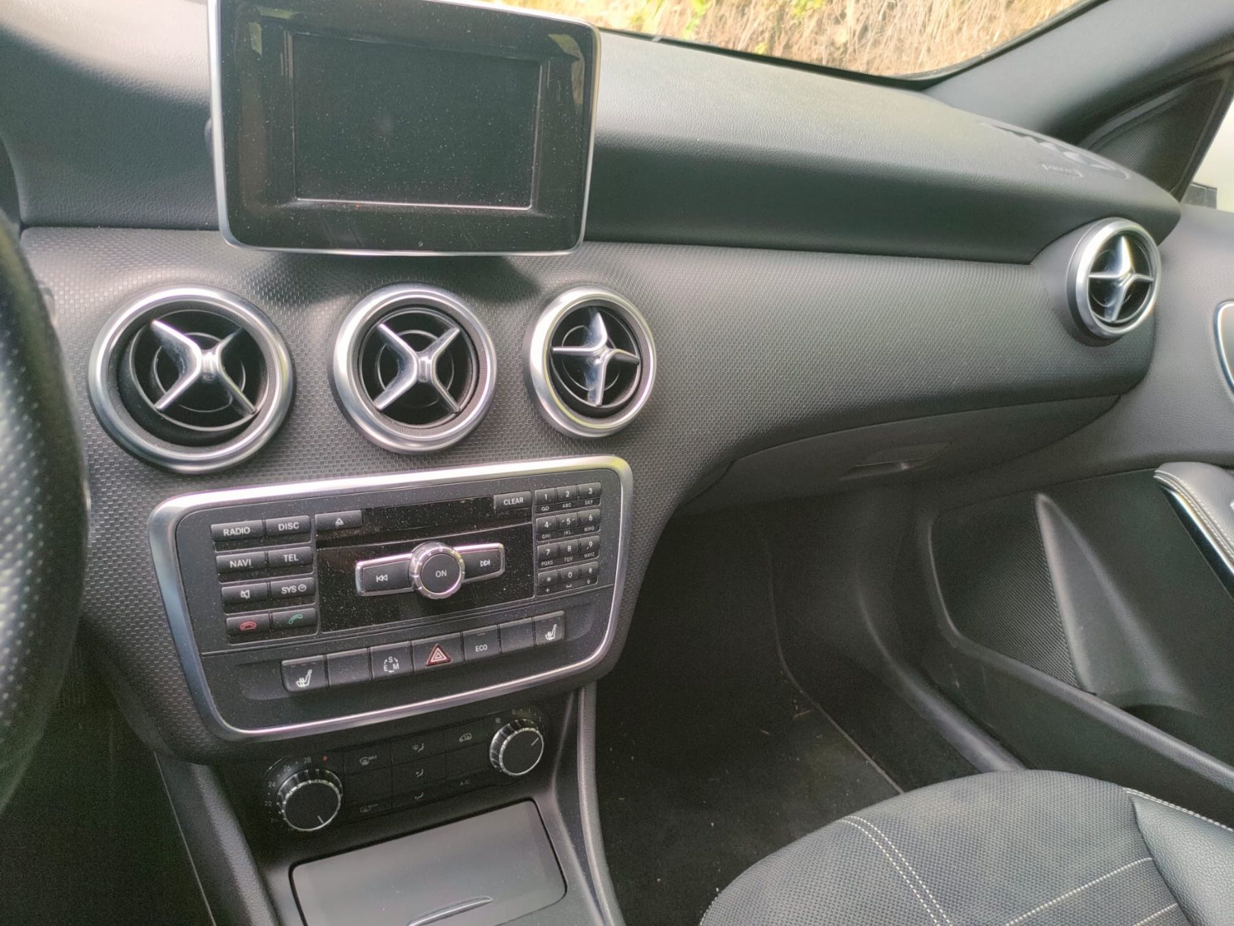 Mercedes-Benz Automobili: Mercedes A180 AMG Line – Usato da Martigny venduto da Gusejn 5