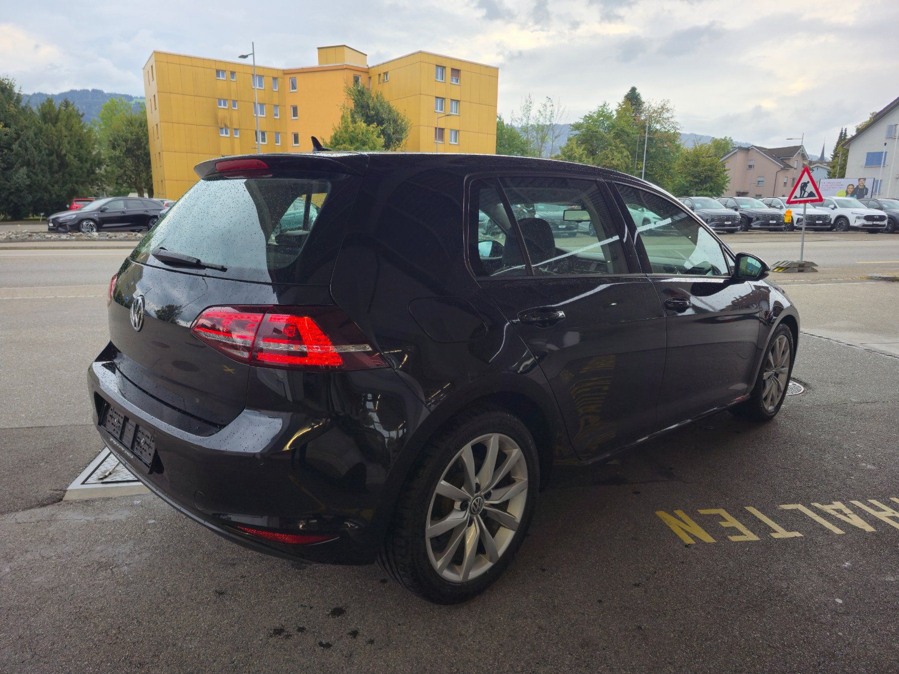 VW Automobili: VW Golf 2.0 TDI Highline 4motion – Usato da Goldach venduto da CityGOAuktion 2