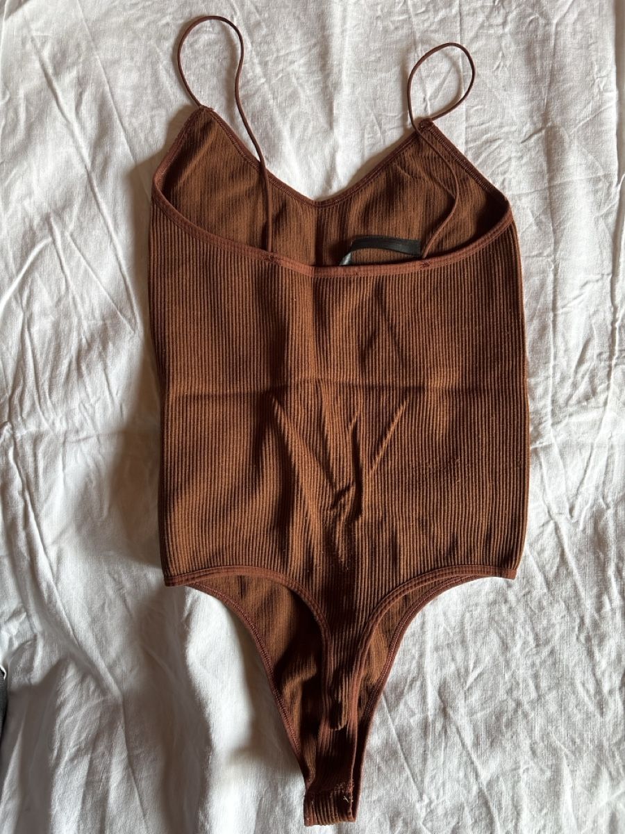 Urban Outfitters Tops: Body – Gebraucht aus Ardez von helena.erny 1