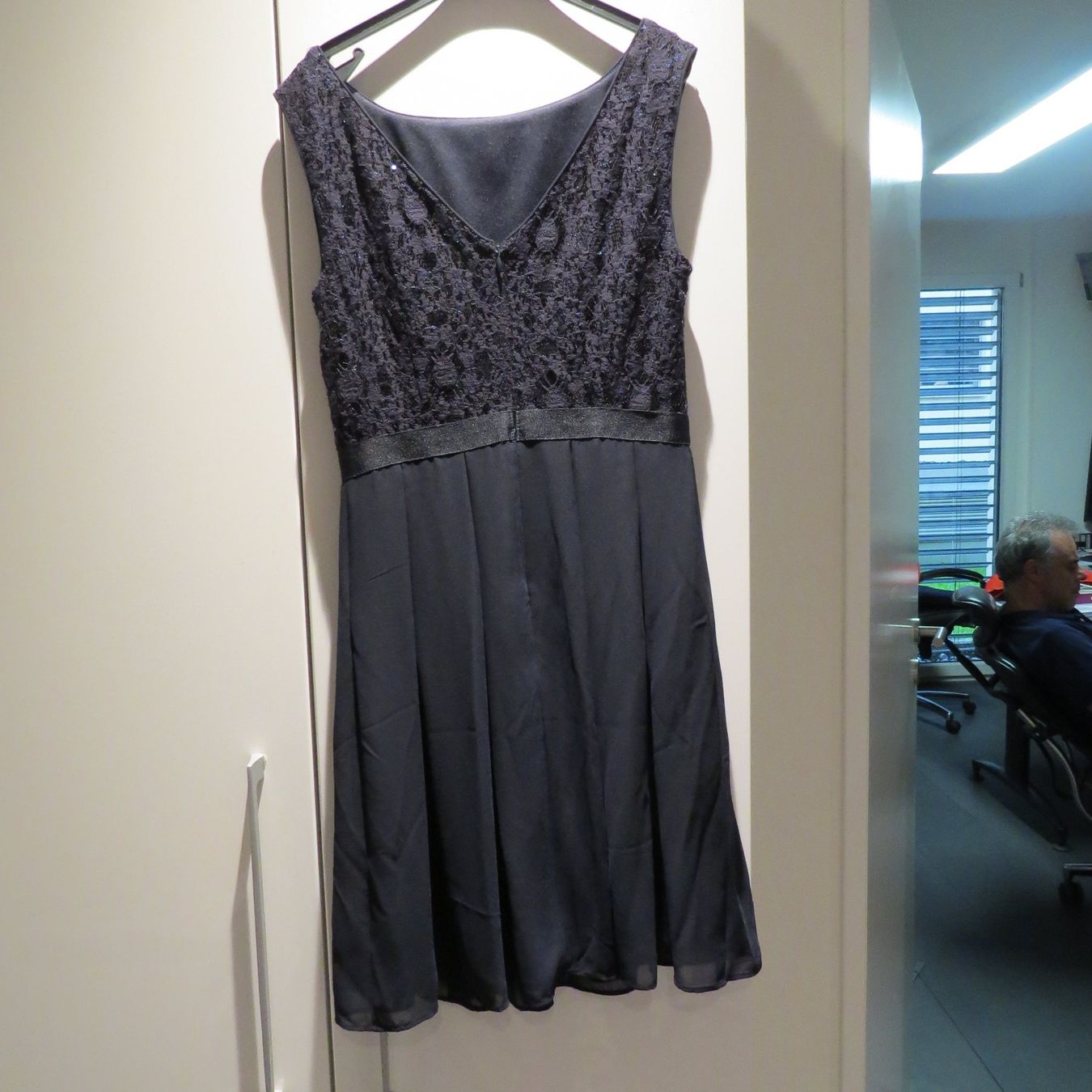 Vestiti: Schone Kleid von Jake Gr 32 – Usato da Einsiedeln venduto da rotgypsy1969 3