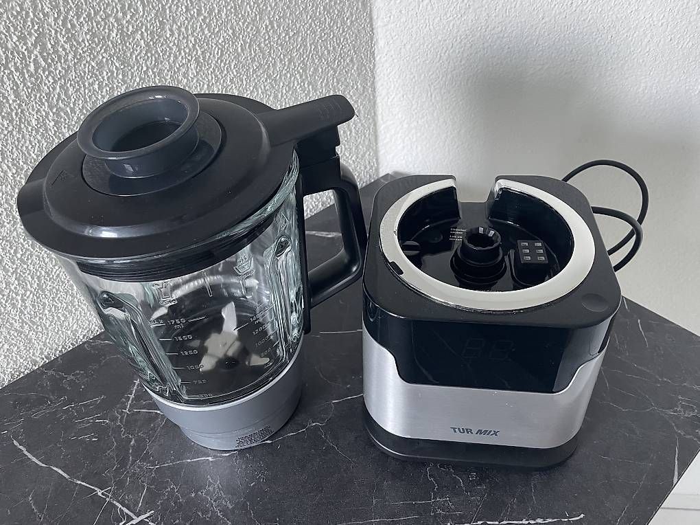 Elettrodomestici da cucina: Turmix Standmixer – Usato da Hergiswil NW venduto da ballmera 3