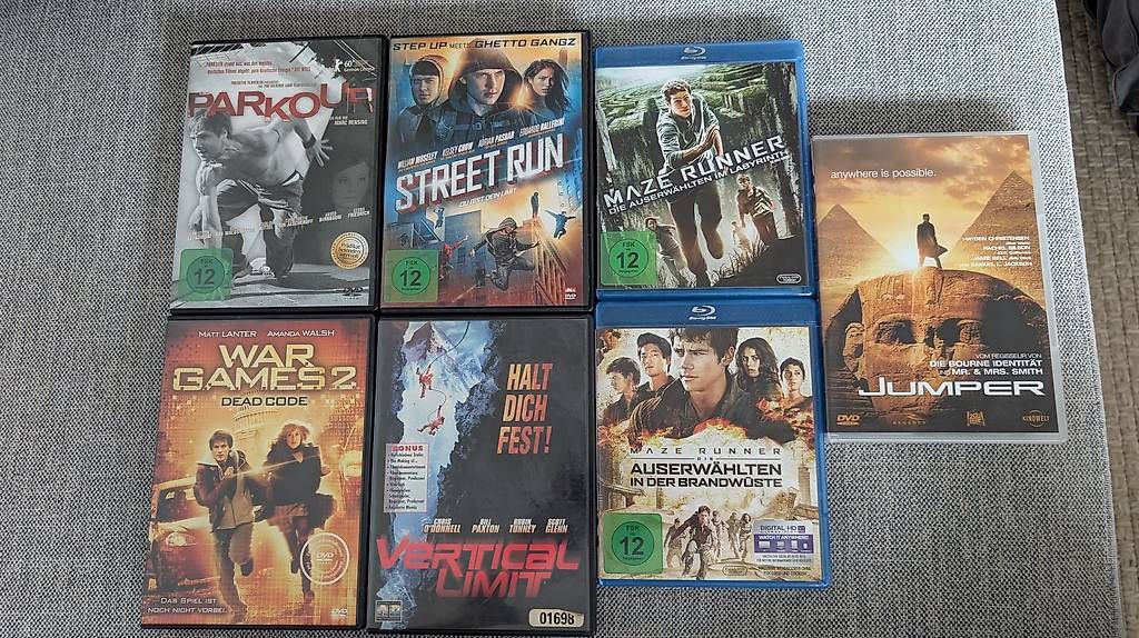 Tutti i DVDs: 5 DVDs + 2 Blu-ray / Maze runner / Jumper usw – Usato da Nussbaumen AG venduto da sziszi89