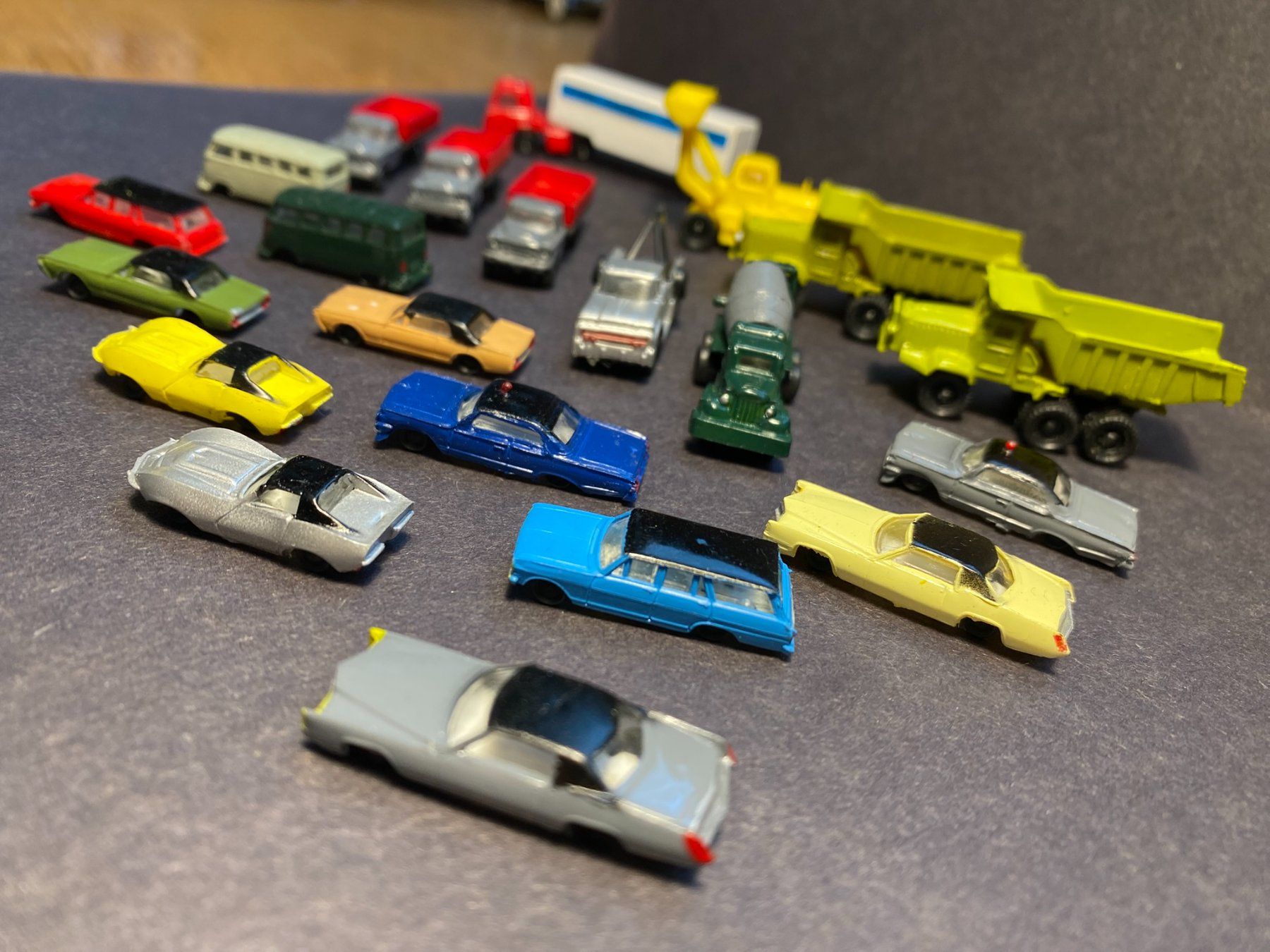 Modellini di ferrovie: Bachmann Spur N Autos und Lastwagen – Usato da Spiez venduto da Mlandcruiser 6