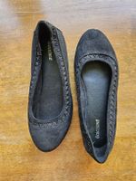 Schwarze Ballerinas, Gr. 34