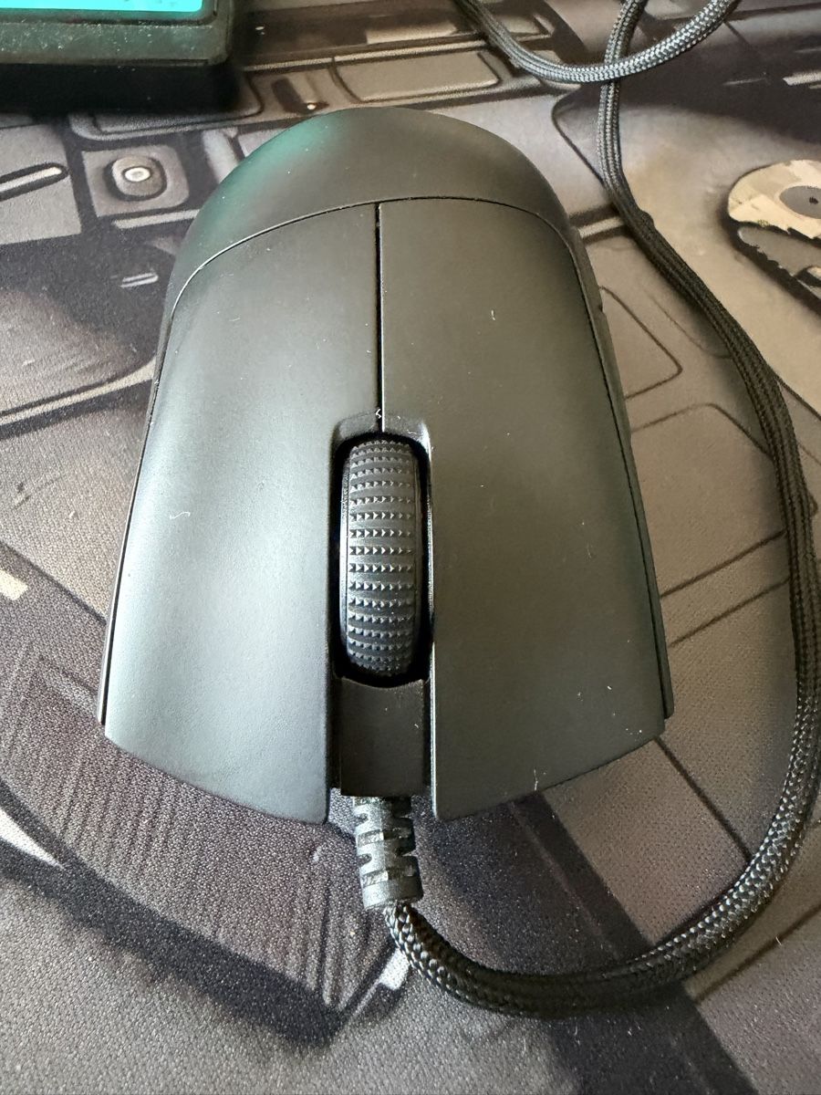 Razer Mouse: Razer DeathAdder 3 gaming mouse Kabelgebunden – Usato da Luzern venduto da sof_m7x9
