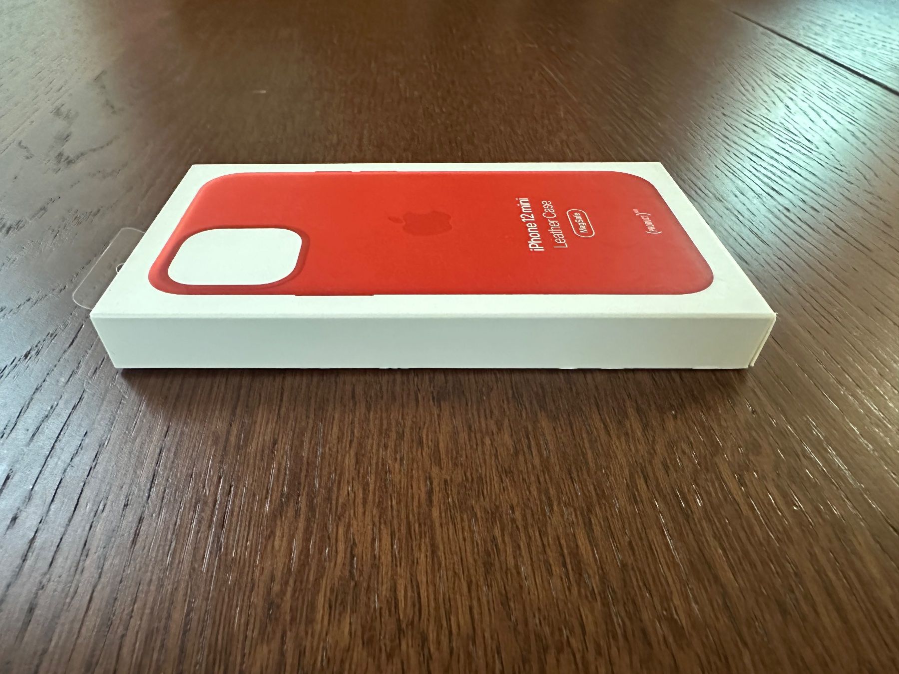Apple Covers & Schutzfolien: iPhone 12 Mini Leder / MagSafe Neu & Originalverpack – Neu und originalverpackt aus Meilen von cla_6d9b 2