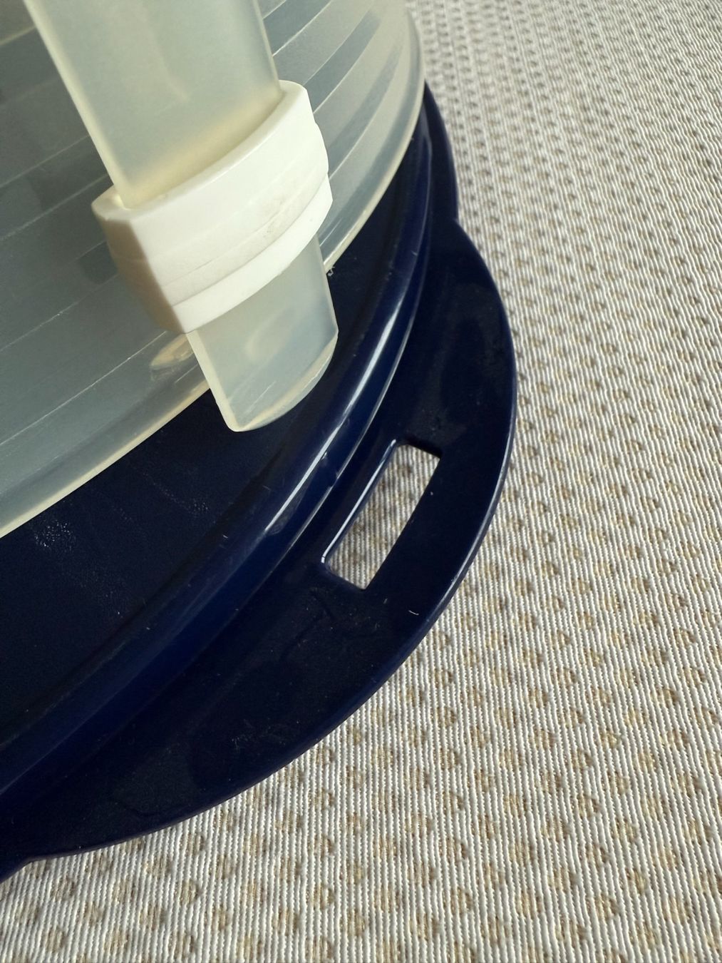 Tupperware Behälter & Ähnliches: Tupperware - boîte - 30cm – Gebraucht aus Sion von accroshoes 8