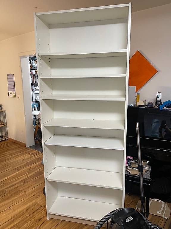 Scaffali: Billy Regal Ikea – Usato da Winterthur venduto da nuggi88