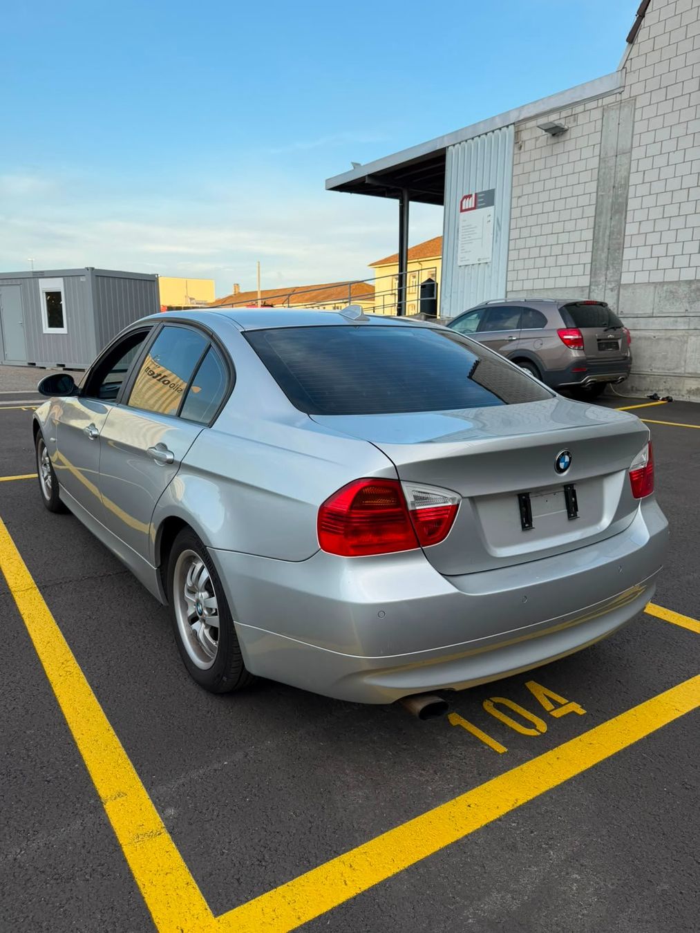 BMW Autos: BMW 318i für Bastler oder Export – Défectueux à Trimbach par Sumadinac2 3