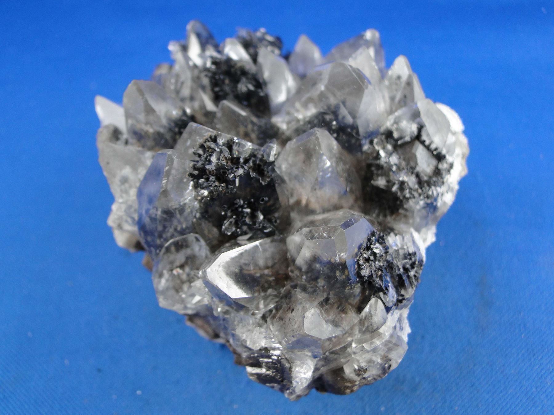 Minerali & Pietre curative: Calcit mit Sulphid-Einschluessen – Usato da Schinznach Bad venduto da Demerald 5
