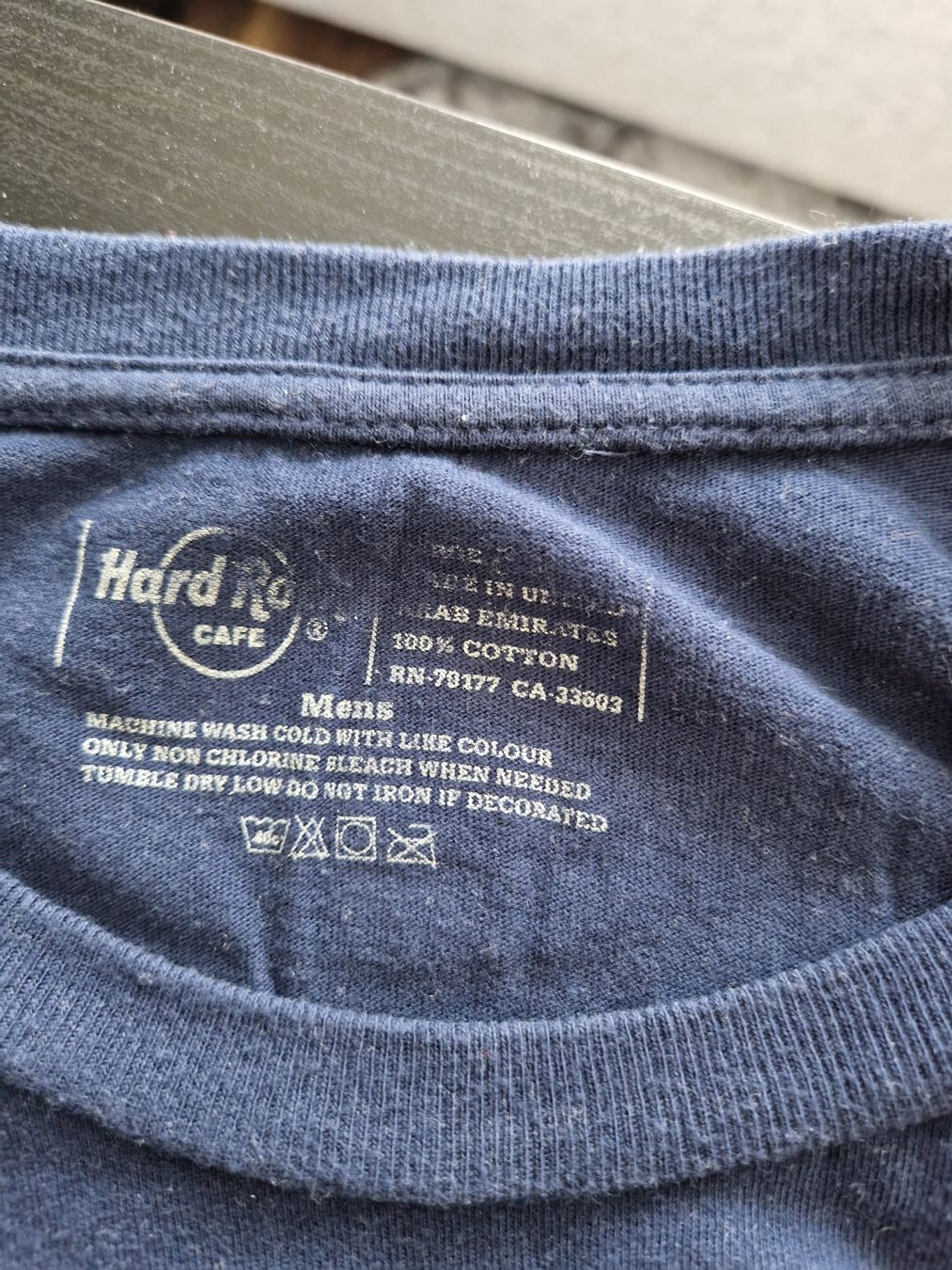 Hard Rock Cafe T-shirt: Hard Rock Cafe T-Shirt – Usato da Bülach venduto da cf96 2