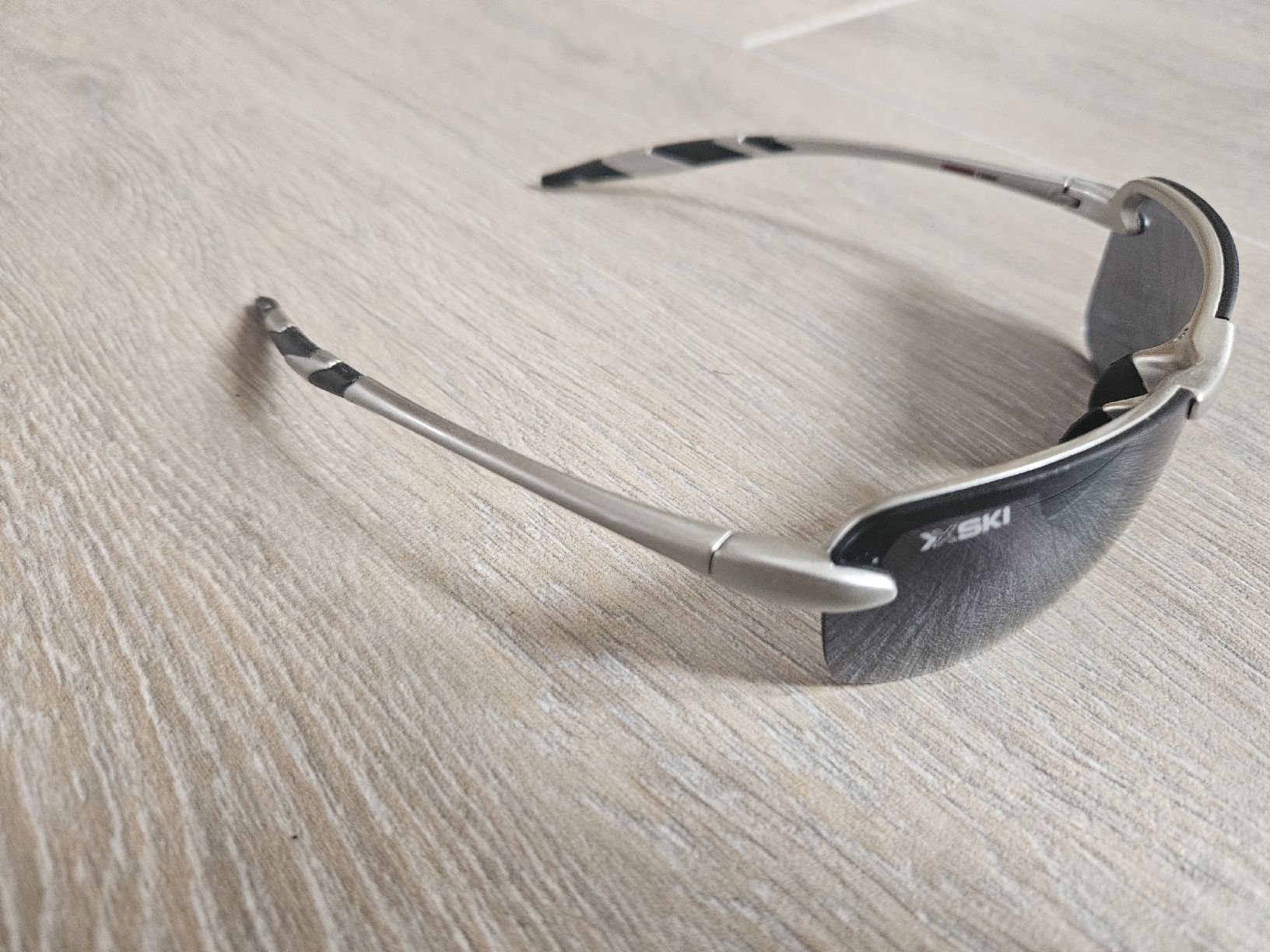 Occhiali & Lenti: Lunettes de soleil XSKI – Usato da Arveyes venduto da sape.online 1