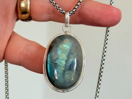 Collier vintage avec pendentif pierre Labradorite