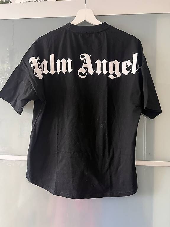 Palm Angels T-shirt: Palm Angels T-Shirt – Nuovo (secondo la descrizione) da Baar venduto da jev_mpm5 1