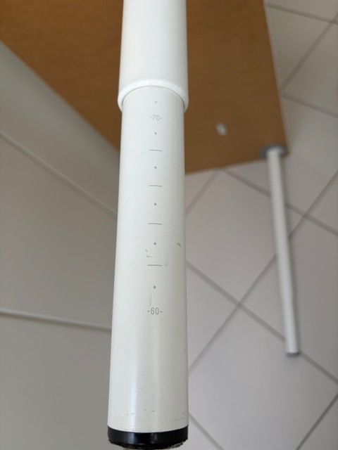 Ikea Scrivanie: Schreibtisch – Usato da Binningen venduto da son_x7yt 3