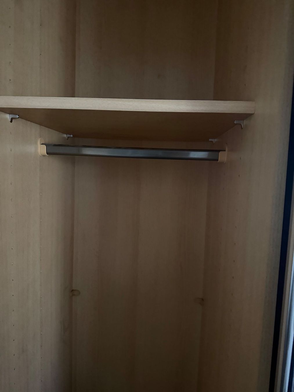 Armadi: Schrank – Usato da Winkel venduto da Pirix08 1