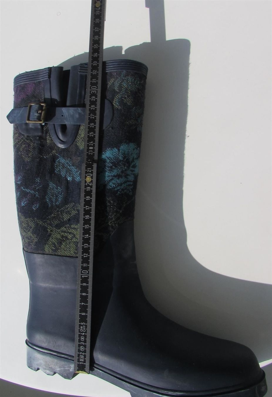 Scarpe da donna: Gartenstiefel mit Blumenmuster – Usato da Aadorf venduto da Olymp05 5