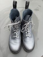 Boots Dr. Martens argentées cuir  T. 38