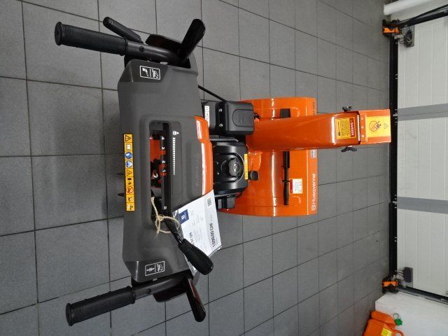 Husqvarna Sgombero neve: Schneefräser ST124 Husqvarna – Nuovo e nell'imballaggio originale da Rüegsbach venduto da HusqvarnaShop3418 3