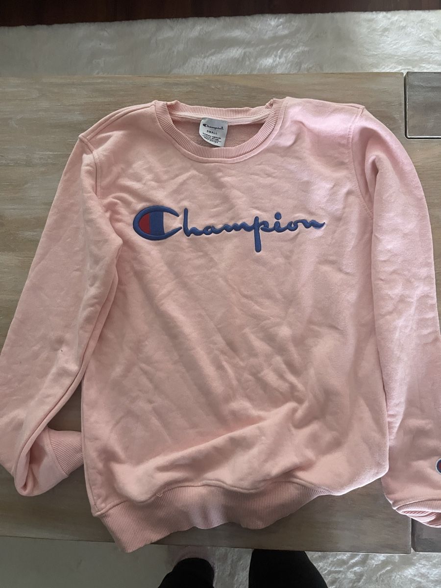 Champion Maglioni & Felpe: Champion Pullover – Usato da Luzern venduto da chevy7779 1