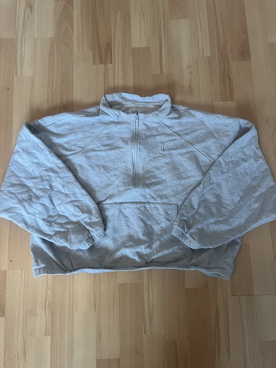 Pulls & Sweat-shirts: Pullover – Neuf (Voir description) à Kirchberg BE par lea_kb6y