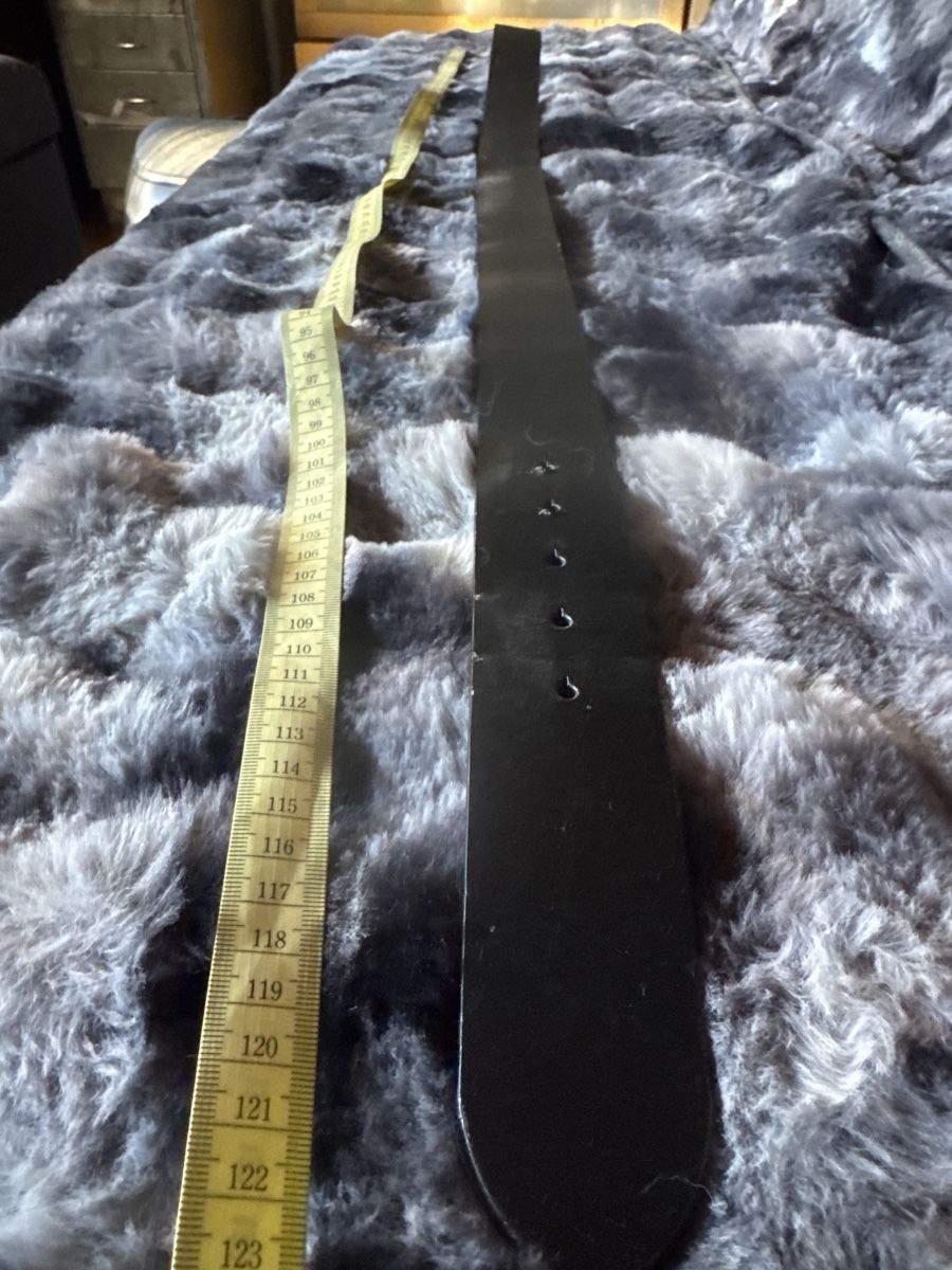 Guess Cinture: Gürtel Guess (115cm) – Usato da Vezia venduto da sidu03 1