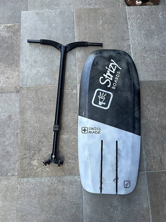 Surfboards & Schwimmbrette: Scoot Pump Board Strizy – Gebraucht aus Gampelen von Chutz444 3