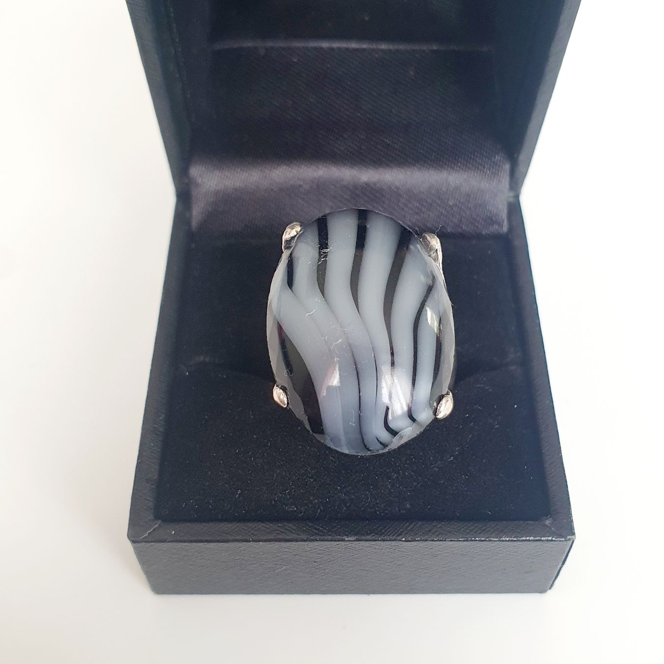 Ringe: Statement-Ring mit einem ovalen Zebra-Achat 925 Silber 18 mm – Gebraucht aus Kreuzlingen von Wunderkiste123 1