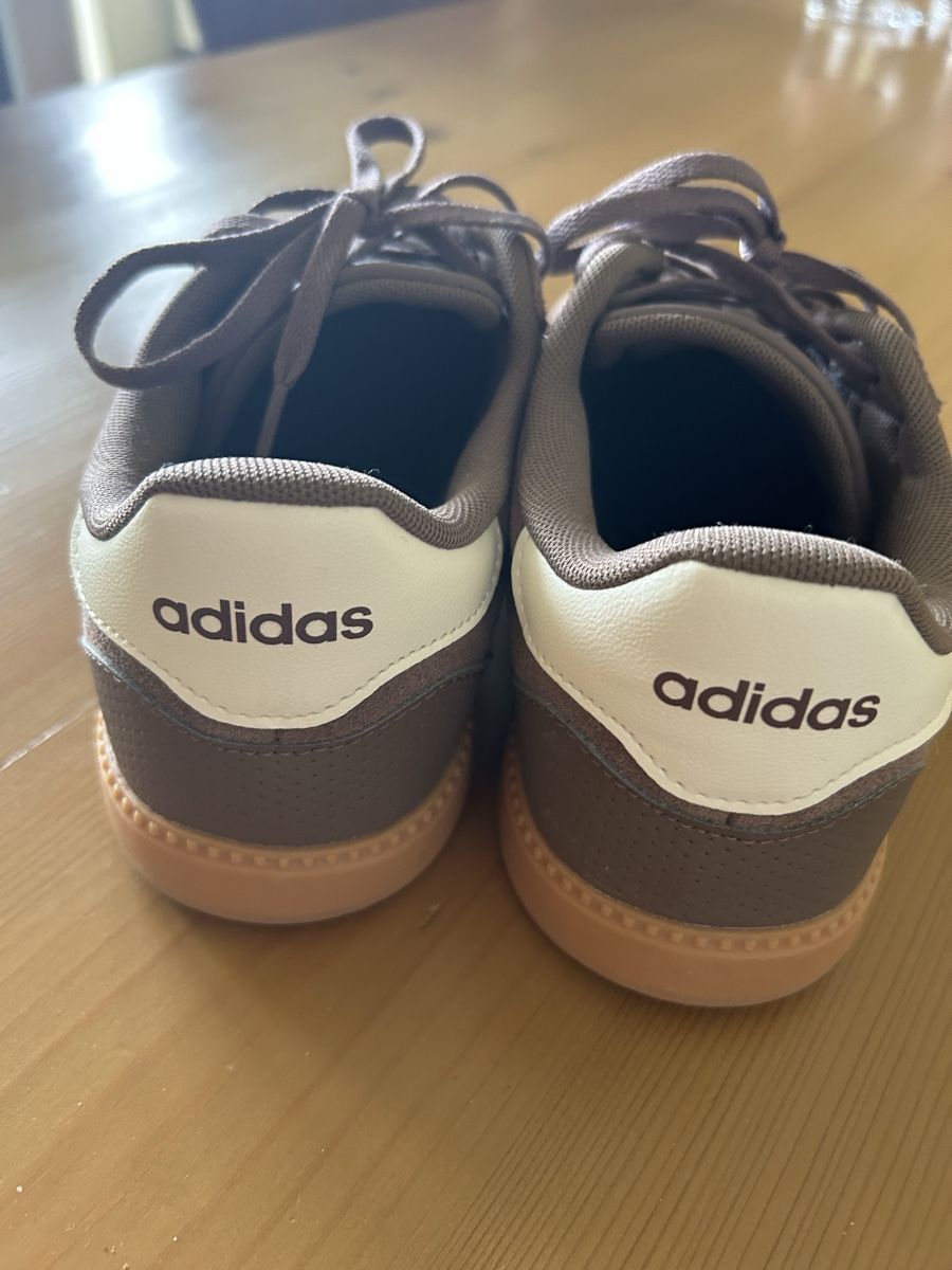 Scarpe da donna: Adidas neu – Nuovo (secondo la descrizione) da Richterswil venduto da solisoli5 3