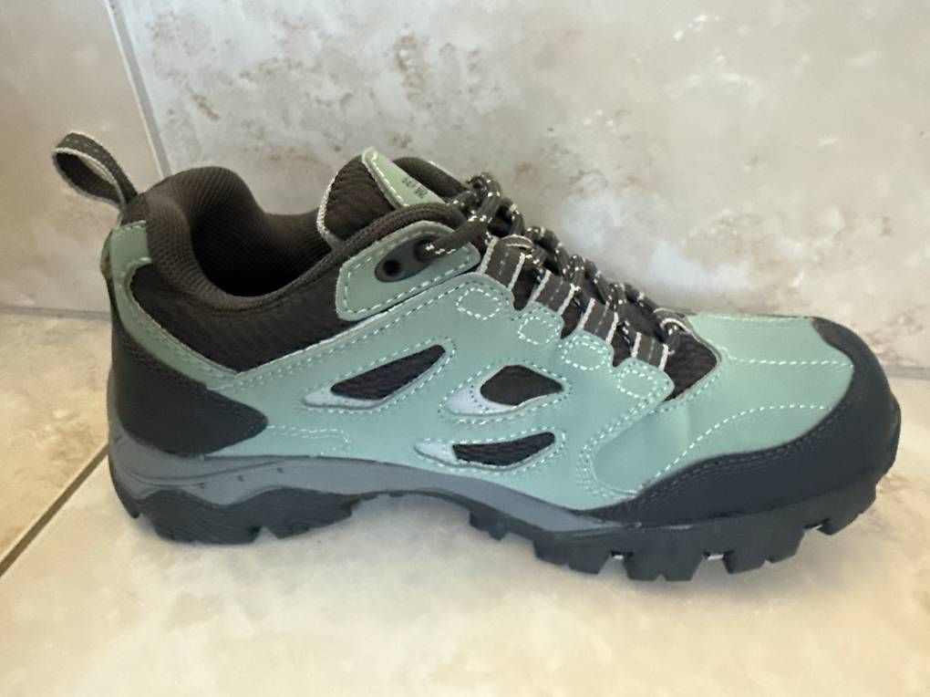 Scarpe da donna: Regatta Trekkingschuh Gr 36 – Usato da Wengi b. Büren venduto da switte 1