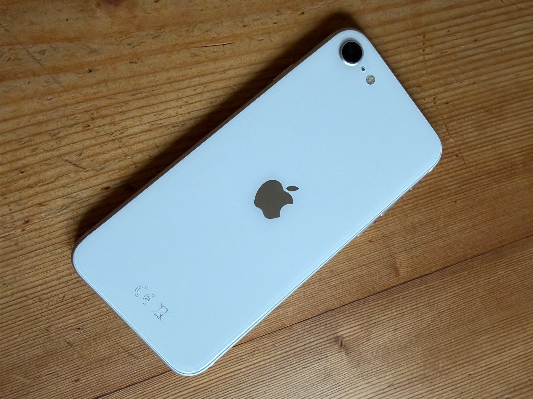 Apple Handys / Smartphones: iPhone SE – Gebraucht aus Zürich von UBK