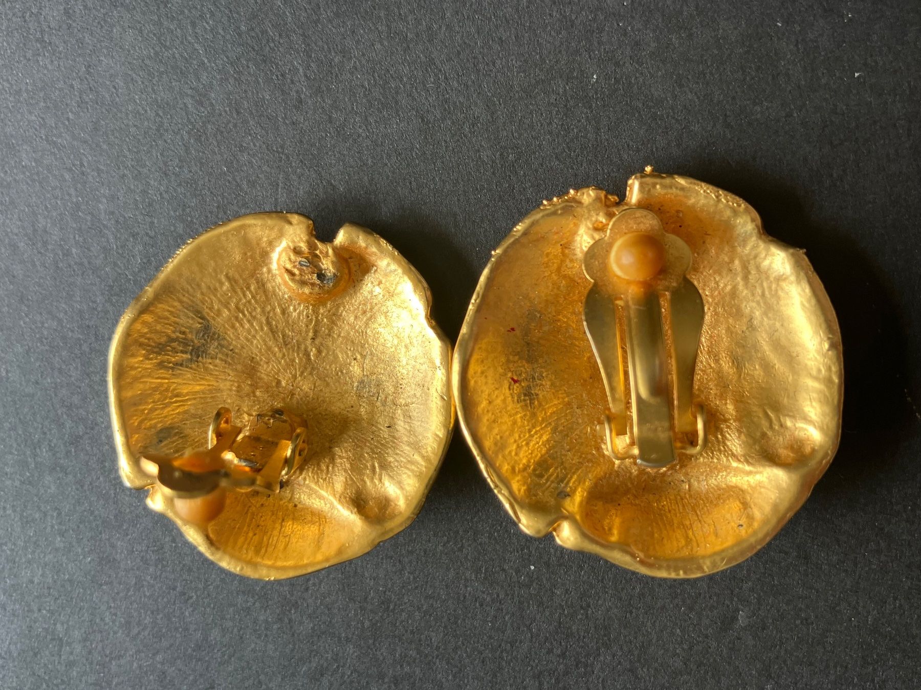 Orecchini pendenti & Orecchini a lobo: Boucles d'oreilles Clips vintage dorées 3,3cm – Usato da Peseux venduto da CharmeCommerce 3