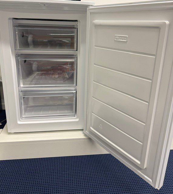 SPC Congélateurs: GS3703 Gefrierschrank – D'occasion à Wängi par SPCSHOP 3