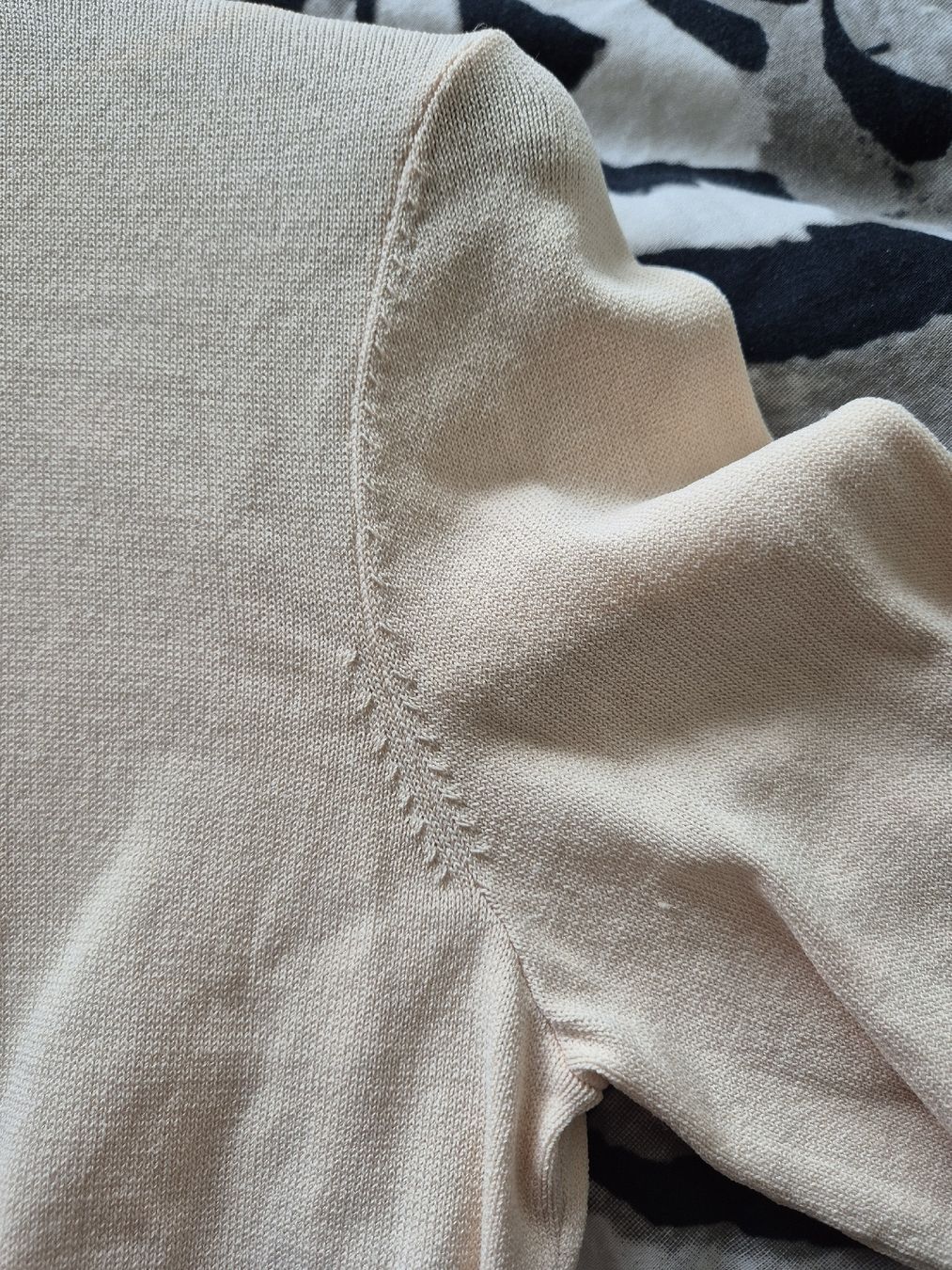 Vestiti: Feinstrickkleid mit Spitzenkragen – Usato da Schlieren venduto da nat_76vd 5