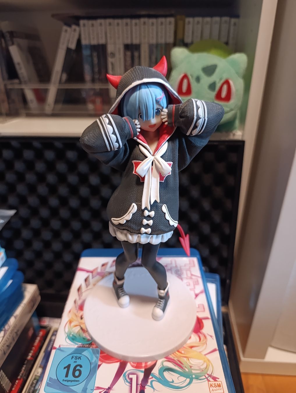 Figuren: Rem Re:Zero Anime Figure Devil Hoodie Version gebraucht – Gebraucht aus Nesselnbach von Yashuen