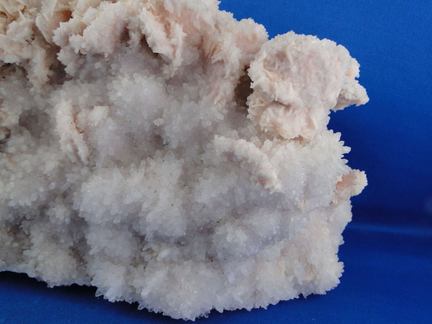 Minerali & Pietre curative: Rhodochrosit auf Quartz – Usato da Schinznach Bad venduto da Demerald 6