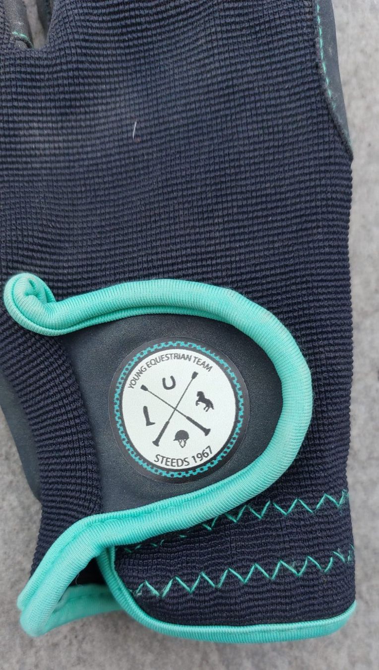 Guanti: Steeds Kinderhandschuhe – Usato da Schwyz venduto da jor_5y66 1