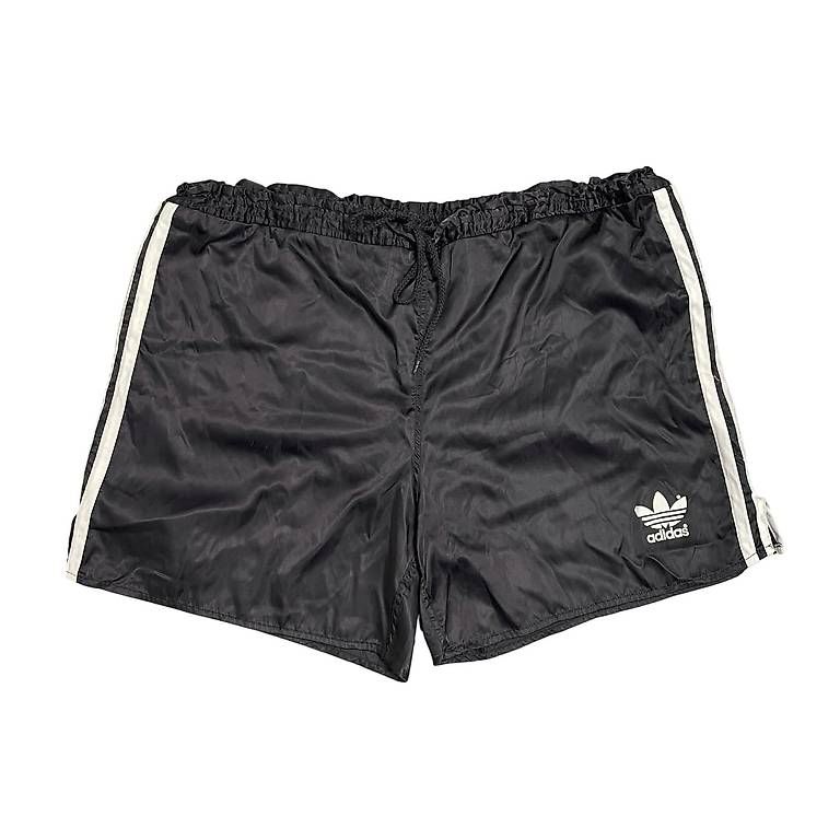 Adidas Pantaloni: Vintage Adidas Shorts – Usato da Zürich venduto da deflipper