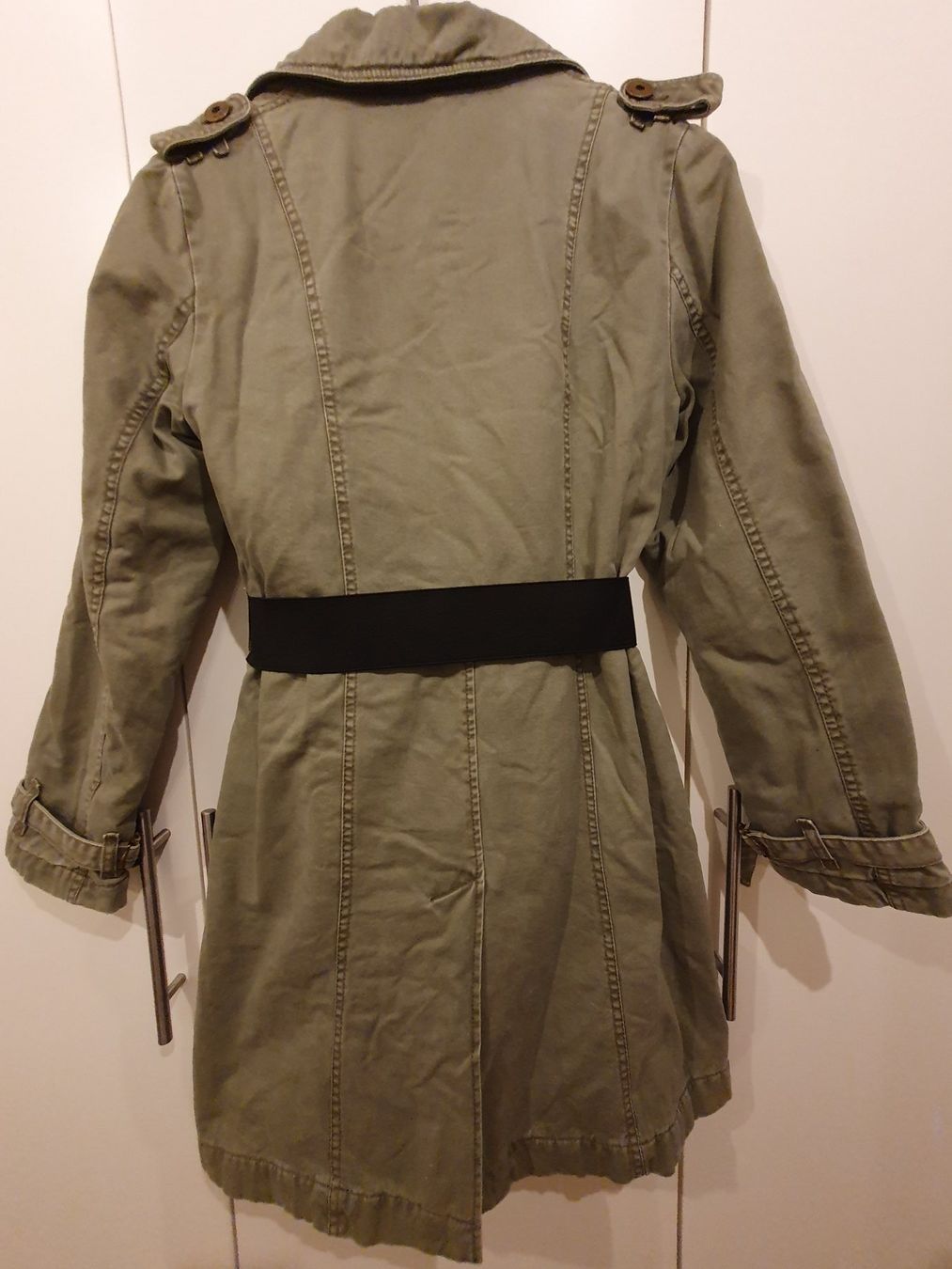 Mäntel: Review Trenchcoat Gr. 38 kaki – Gebraucht aus Heinrichswil von sabi2809 1